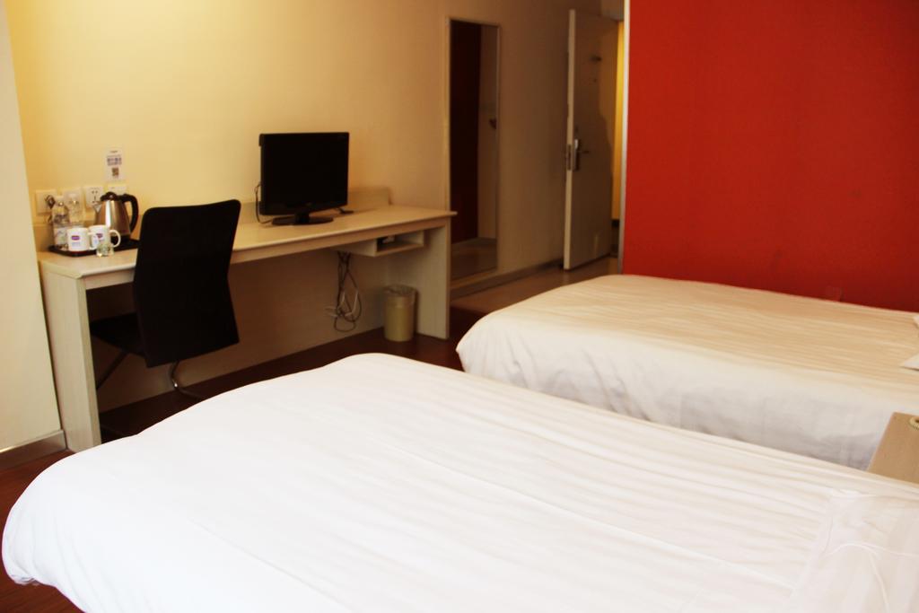 Hanting Hotel Beijing South Railway Station Pequim Quarto foto