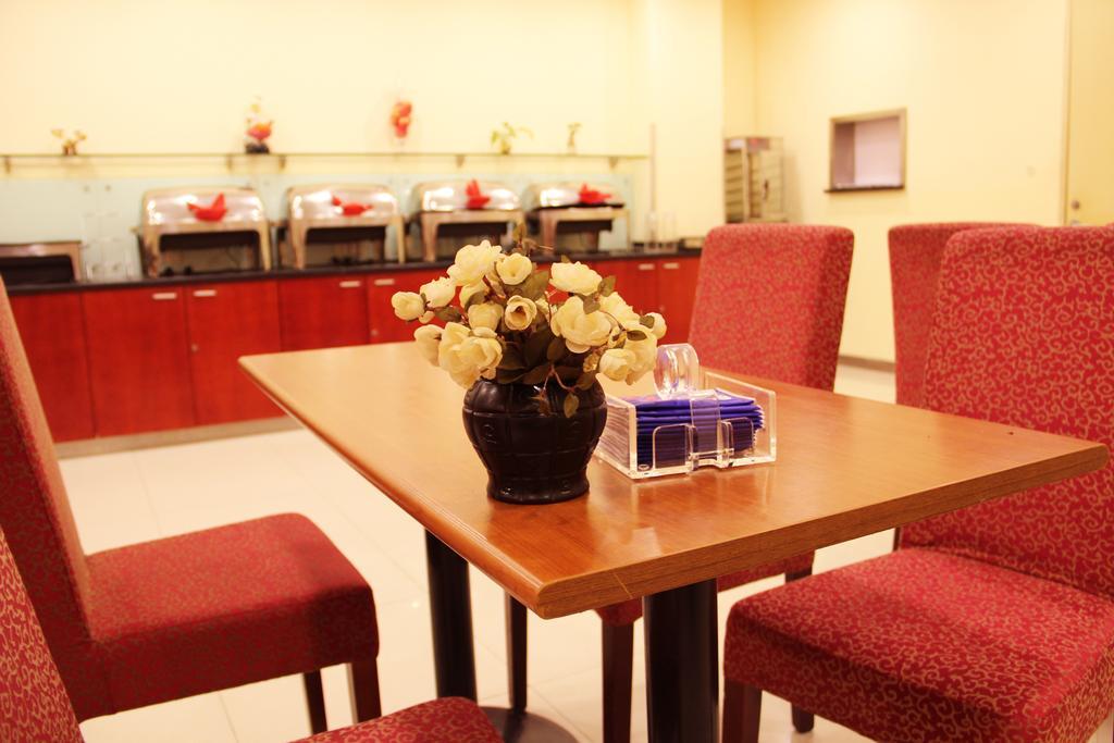 Hanting Hotel Beijing South Railway Station Pequim Quarto foto